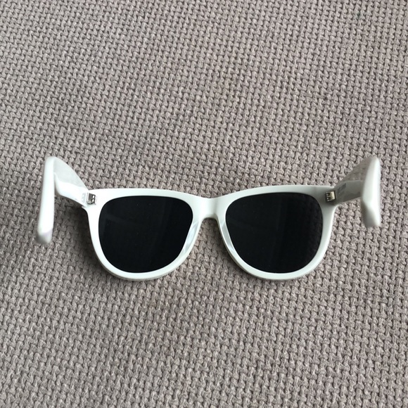 Saint Laurent Surf sunglasses - Picture 4 of 8